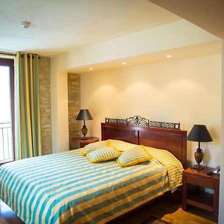 Maritsas Hotel & Suites 波尔塔里亚 外观 照片