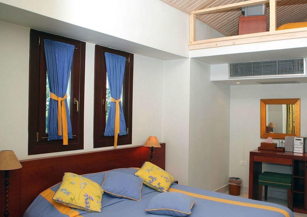 Maritsas Hotel & Suites 波尔塔里亚 外观 照片
