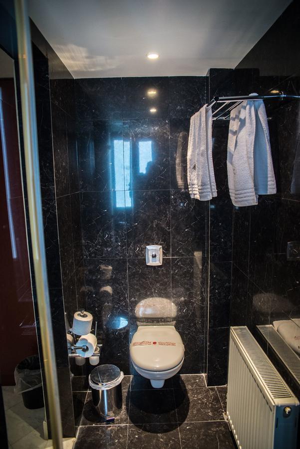 Maritsas Hotel & Suites 波尔塔里亚 外观 照片