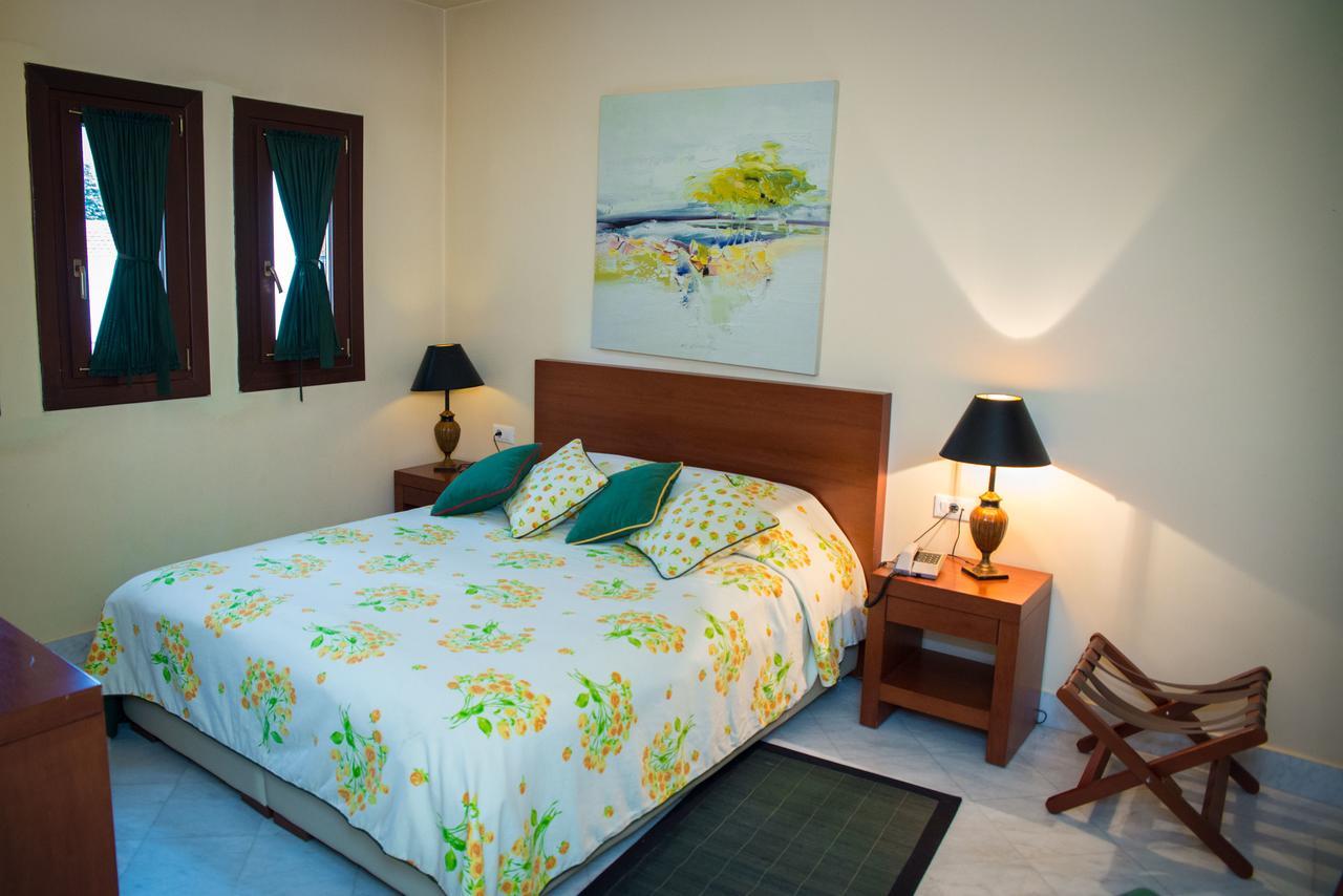 Maritsas Hotel & Suites 波尔塔里亚 外观 照片