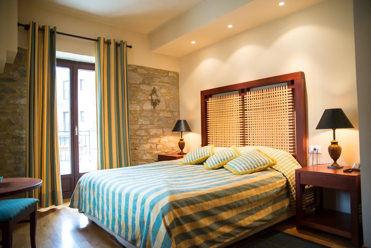 Maritsas Hotel & Suites 波尔塔里亚 外观 照片