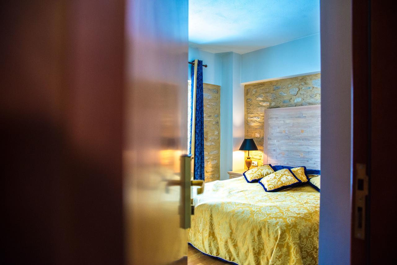 Maritsas Hotel & Suites 波尔塔里亚 外观 照片