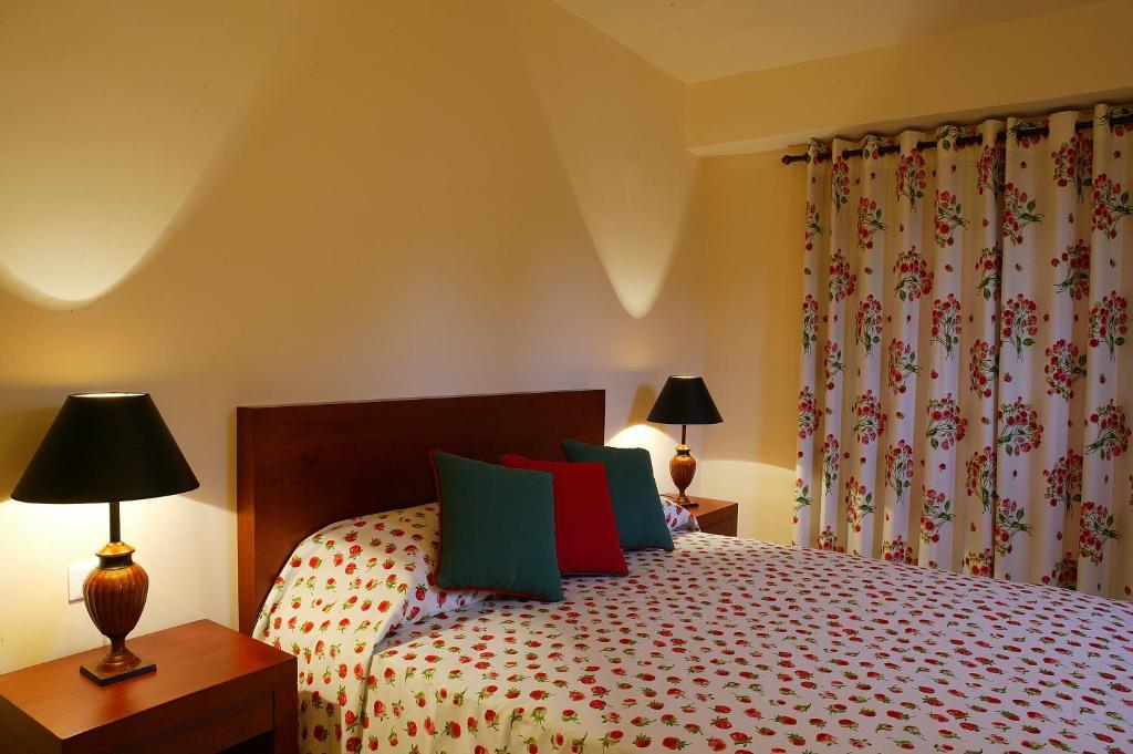 Maritsas Hotel & Suites 波尔塔里亚 外观 照片